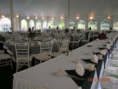 Nichols Village Hotel And Spa Clarks Summit エクステリア 写真