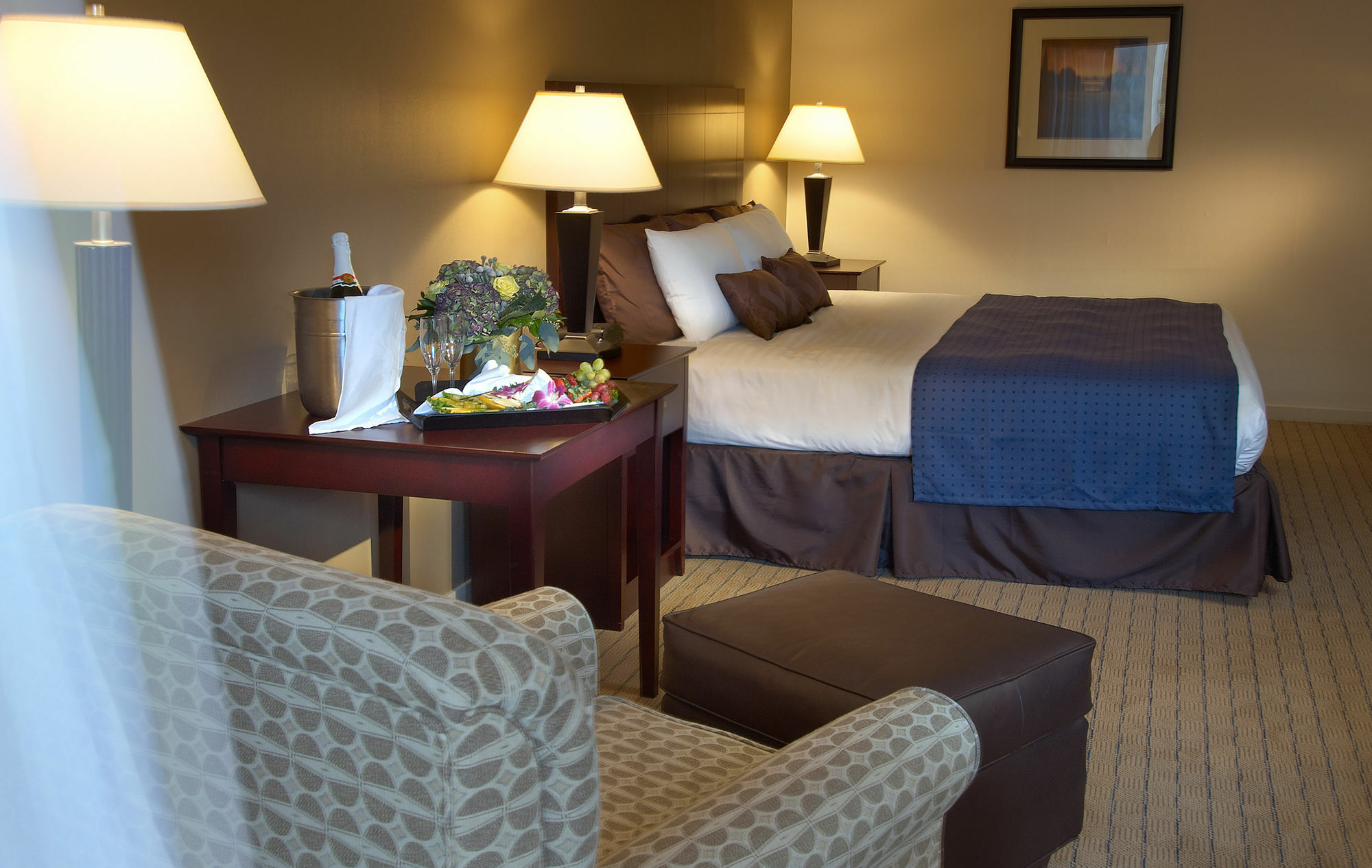Nichols Village Hotel And Spa Clarks Summit エクステリア 写真